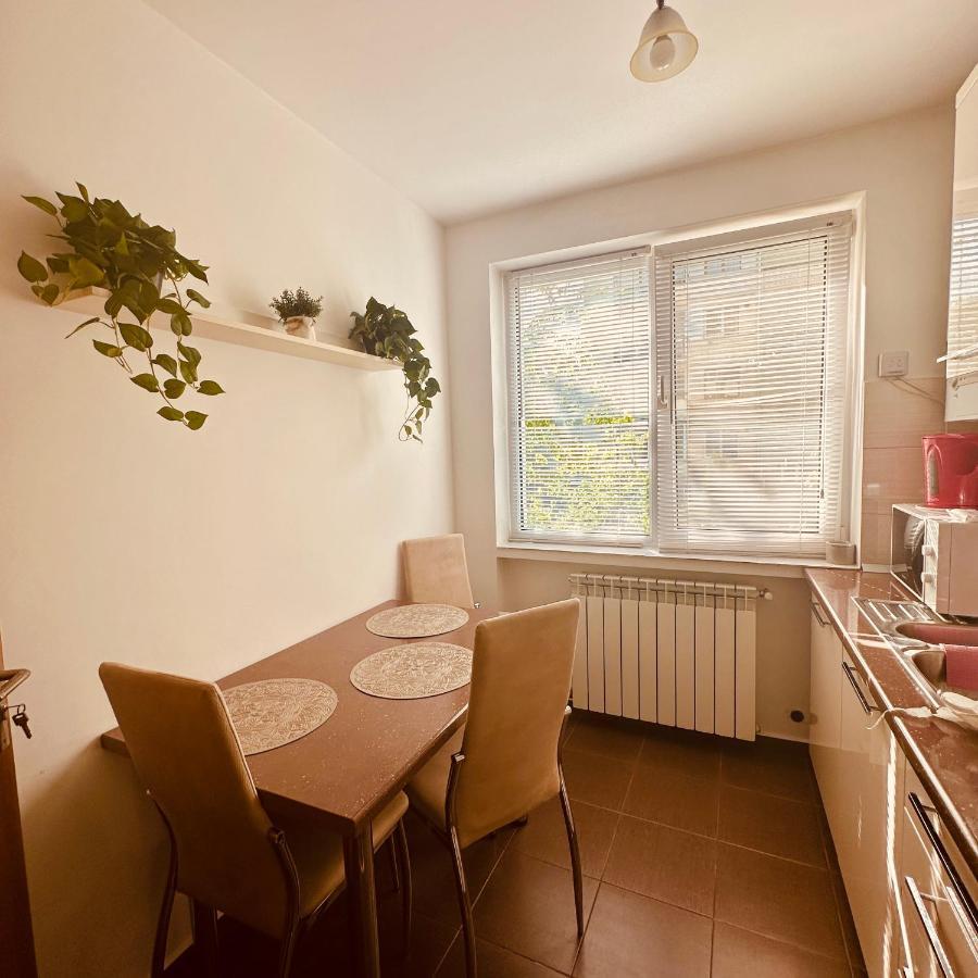 Sweet Apartament Бая-Маре Экстерьер фото